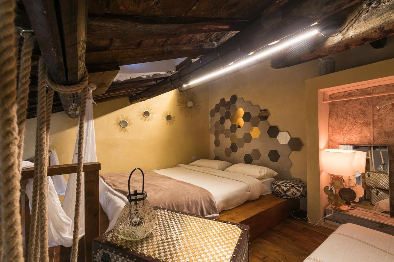 Opera Suites - Le Mille E Una Notte Calcata Eksteriør billede